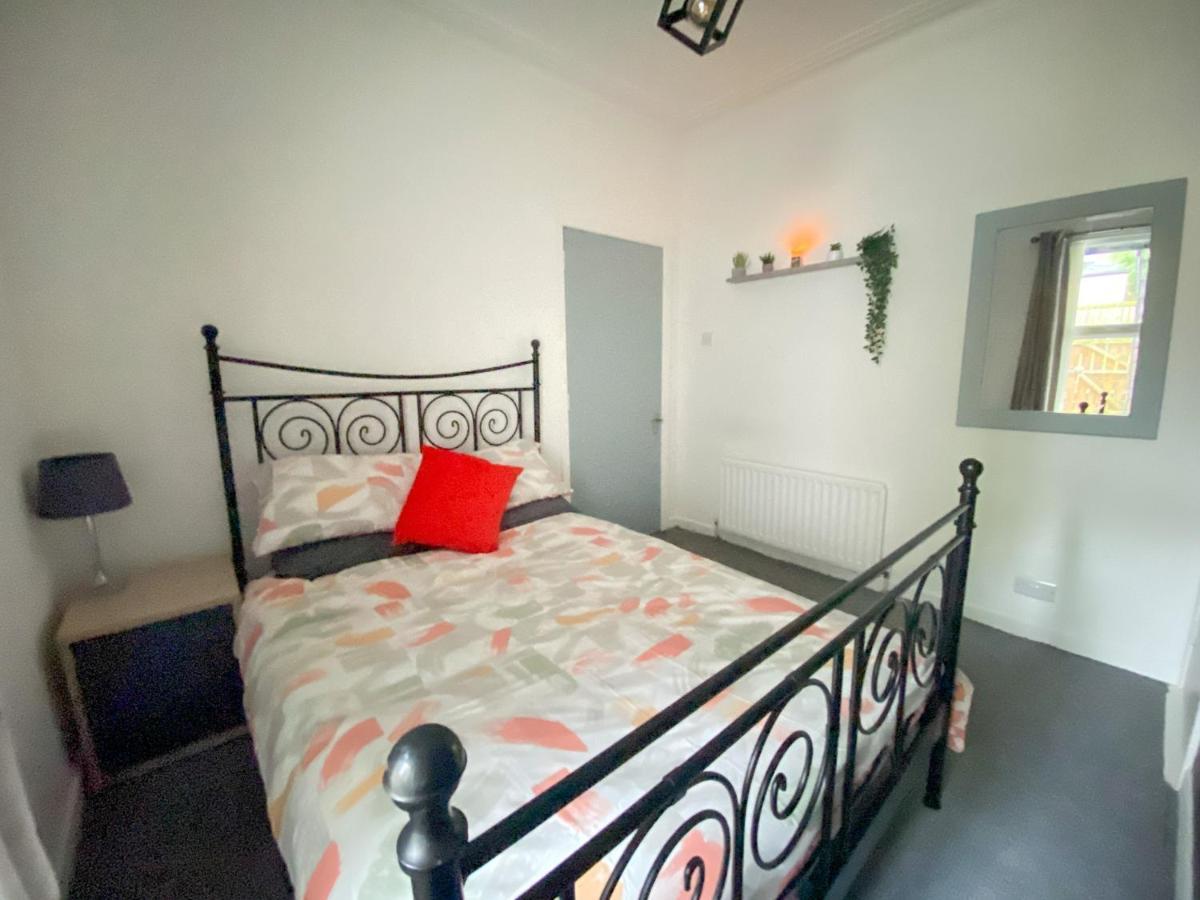 Cheap & Cheerful Apartment Near Bangor Marina Экстерьер фото
