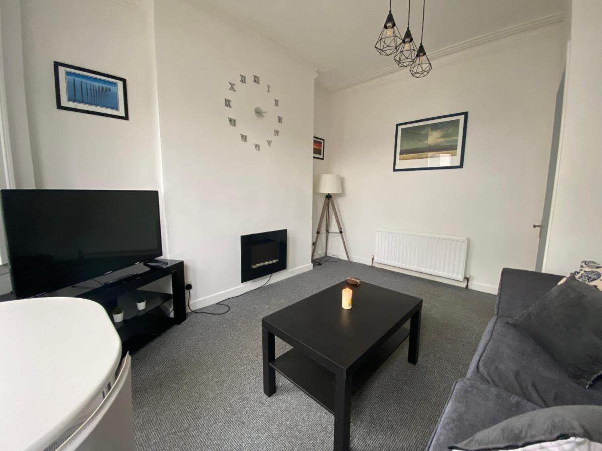 Cheap & Cheerful Apartment Near Bangor Marina Экстерьер фото